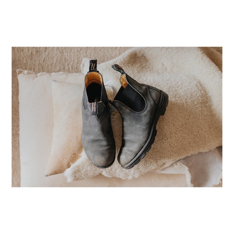 Boots Classic Chelsea 587